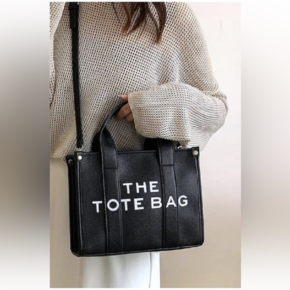 Zenana Outfitters Handbags - NWT! The Tote Bag With Shoulder Strap Boutique Brand